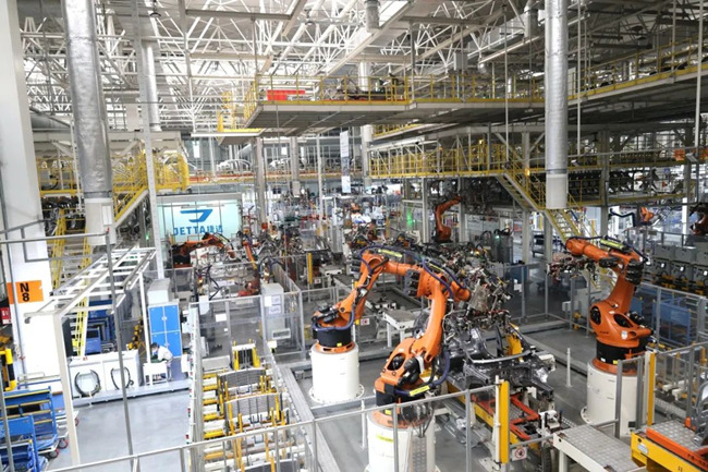 龍泉驛智能工廠與數字化車間總量躍居成都第一，引領區域產業轉型升級